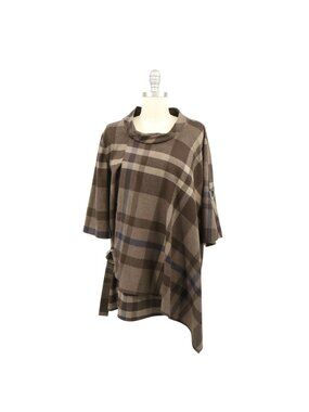 Carlisle Collection Brown Plaid Asymmetrical Flannel Poncho Top M